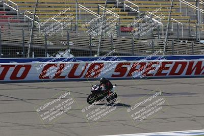 media/Aug-27-2022-Fastrack Riders (Sat) [[c588535105]]/Level 2/Session 1 Start Finish/